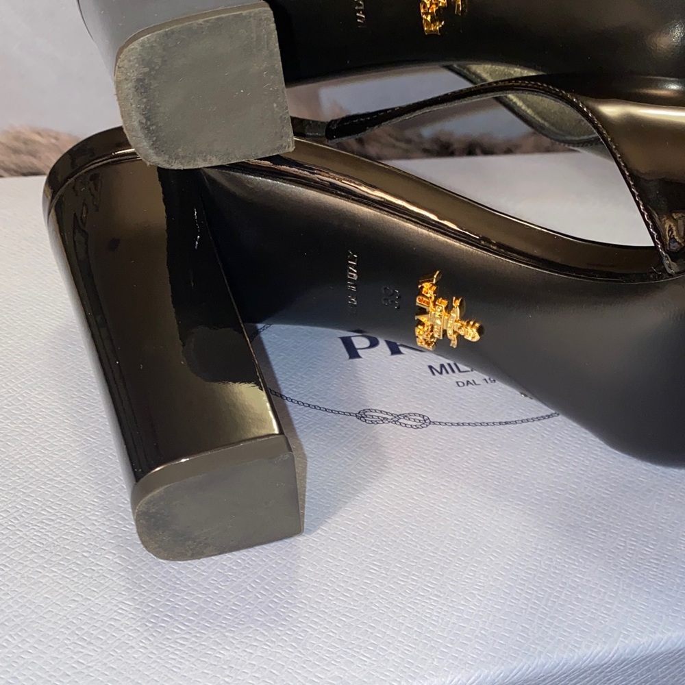 Prada Glossy Black Slingback Heels - Picture 4 of 14